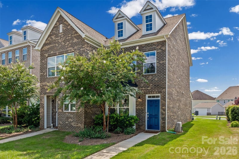 11451 Red Rust Lane, Charlotte, NC - 2 beds, 2.5 baths, 1,519 sqft - $465,000