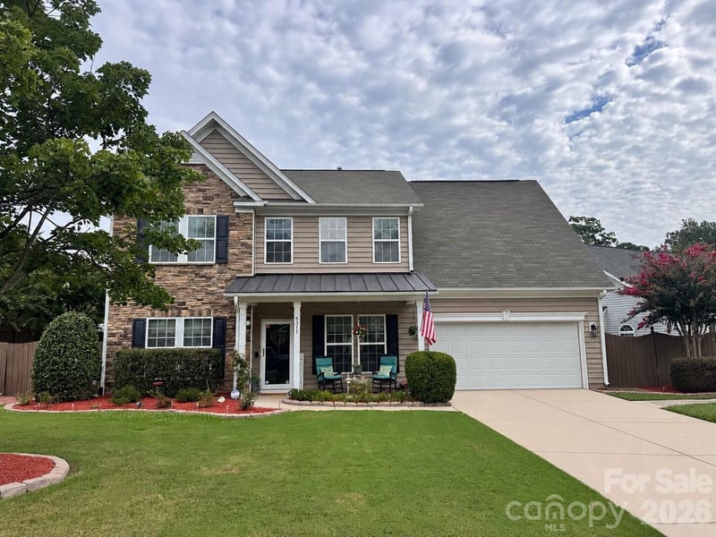 6511 Fieldstone Manor Drive, Matthews, NC - 5 beds, 3 baths, 2,666 sqft - $650,000