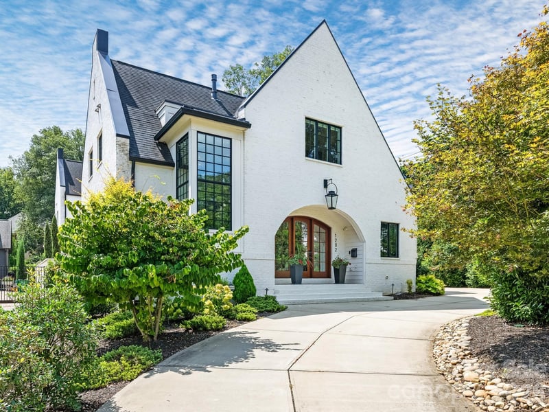 1202 Townes Road, Charlotte, NC - 3 beds, 3 baths, 3,456 sqft - $1,925,000