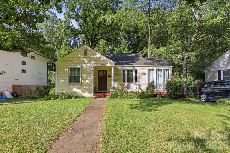 2316 Kingsbury Drive, Charlotte, NC - 2 beds, 1 bath, 780 sqft - $595,000