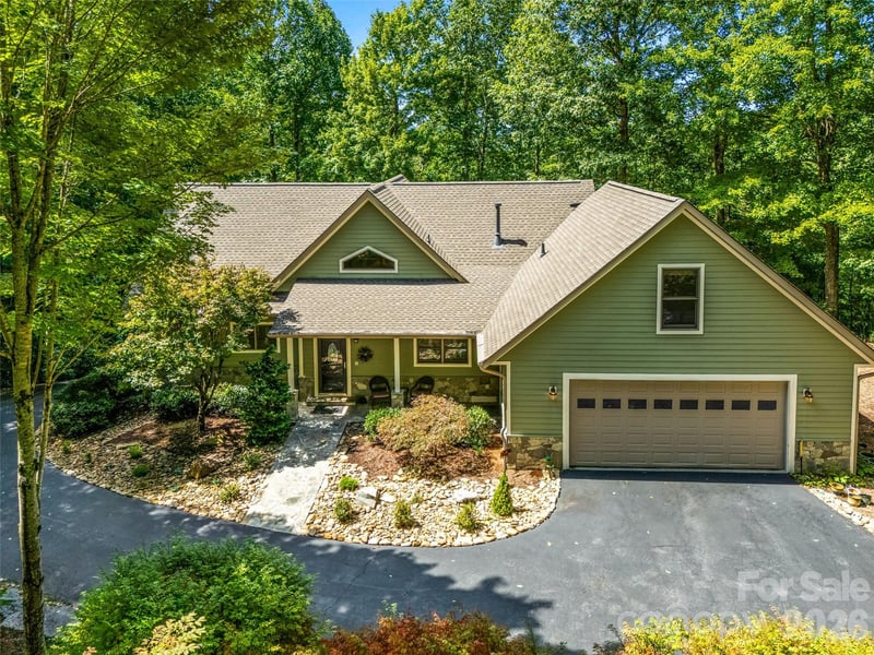 38 Mountain Crest Drive, Hendersonville, NC - 3 beds, 2.5 baths, 3,805 sqft - $800,000