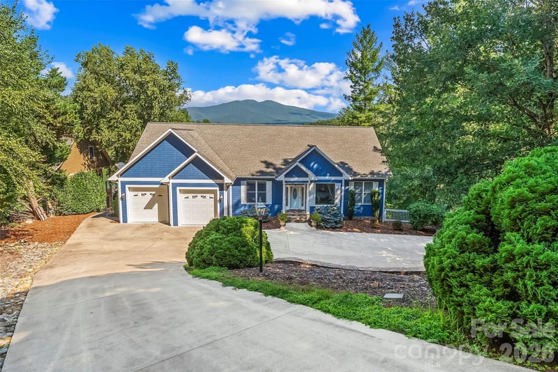 705 Waters Edge Drive, Nebo, NC - 4 beds, 4 baths, 4,879 sqft - $2,399,000