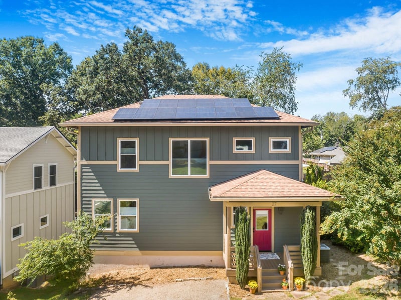 27 Hubbard Avenue, Asheville, NC - 3 beds, 2.5 baths, 1,869 sqft - $599,999