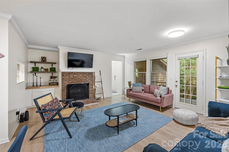 3520 Colony Crossing Drive, Charlotte, NC - 2 beds, 2 baths, 1,142 sqft - $280,000