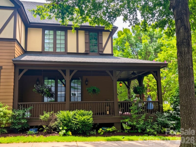 2049 Lexington Street, Belmont, NC - 2 beds, 2.5 baths, 1,730 sqft - $425,000