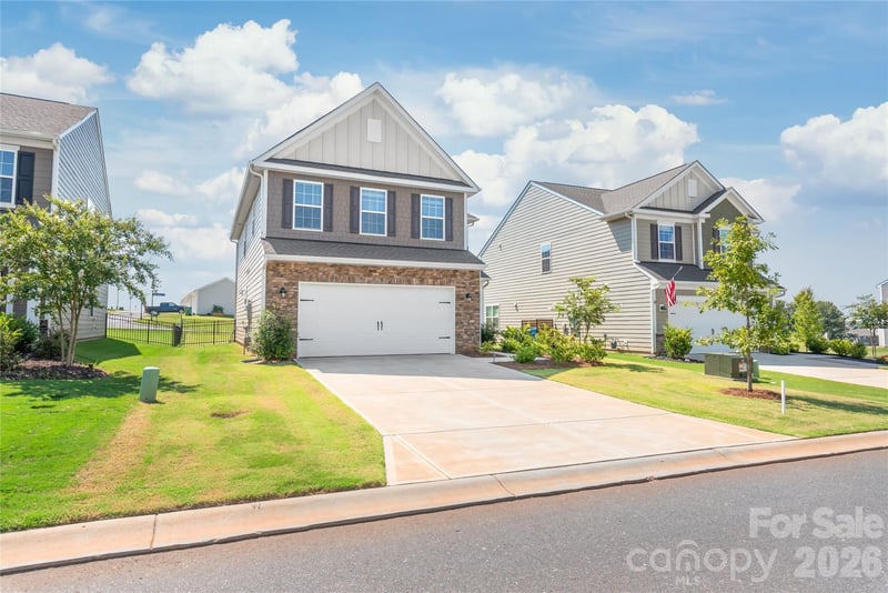 1553 Turkey Roost Road, Fort Mill, SC - 4 beds, 3.5 baths, 2,103 sqft - $515,000