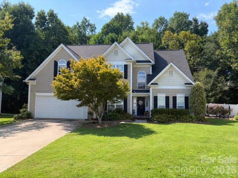 150 W Cavendish Drive, Mooresville, NC - 5 beds, 2.5 baths, 2,247 sqft - $428,000