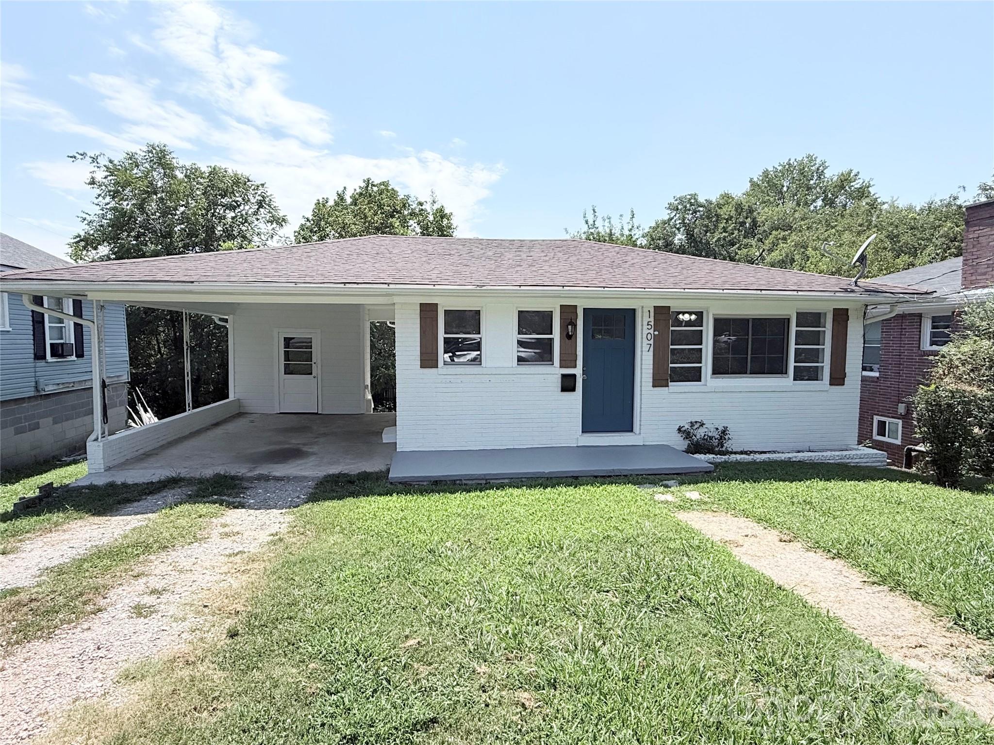 1507 W Horah St, Salisbury, NC 28144. property listing photo
