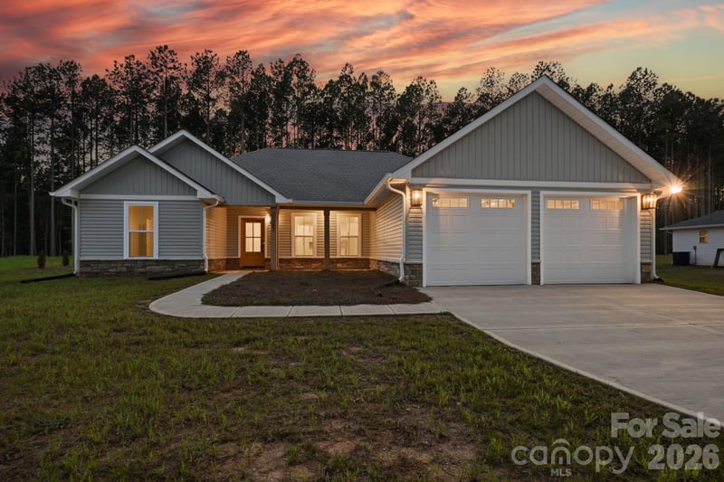 2287 Lee Lawing Road, Lincolnton, NC - 3 beds, 2 baths, 1,636 sqft - $435,000