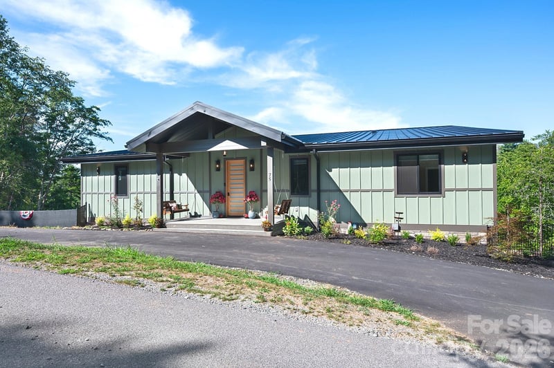 75 Boone Trail, Weaverville, NC - 4 beds, 5.5 baths, 3,514 sqft - $1,395,000