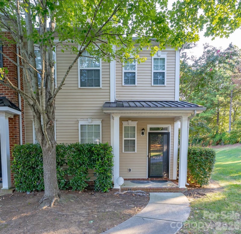 227 Township Drive, Fort Mill, SC - 3 beds, 2.5 baths, 1,454 sqft - $285,000