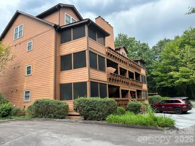 157 Toxaway Views Drive, Lake Toxaway, NC - 3 beds, 3.5 baths, 1,891 sqft - $462,000