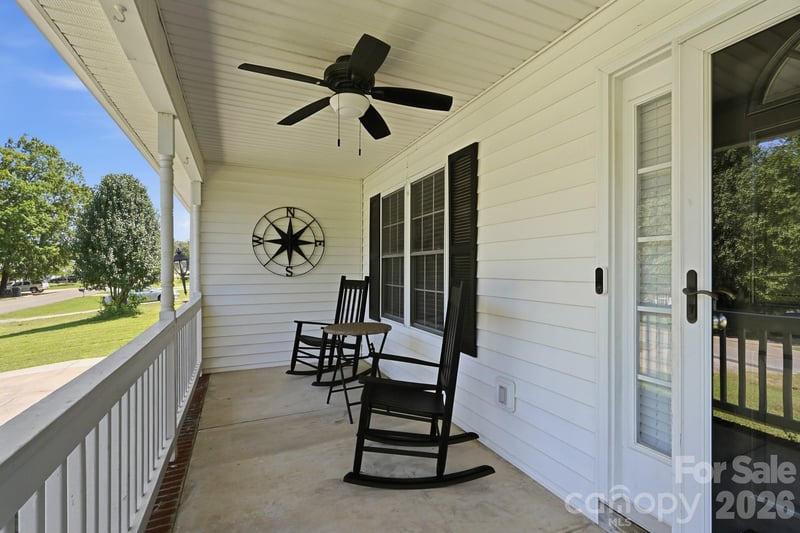 86 Fifth Street, York, SC - 3 beds, 2 baths, 1,299 sqft - $315,000