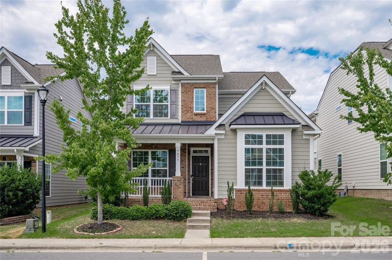 5077 Waterloo Drive, Tega Cay, SC - 4 beds, 3.5 baths, 2,417 sqft - $515,000