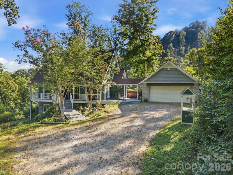 270 Upper Herron Cove Road, Weaverville, NC - 3 beds, 2.5 baths, 2,302 sqft - $729,900
