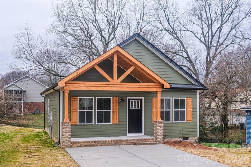 113 Chestnut Drive SW, Concord, NC - 3 beds, 2 baths, 1,176 sqft - $279,000