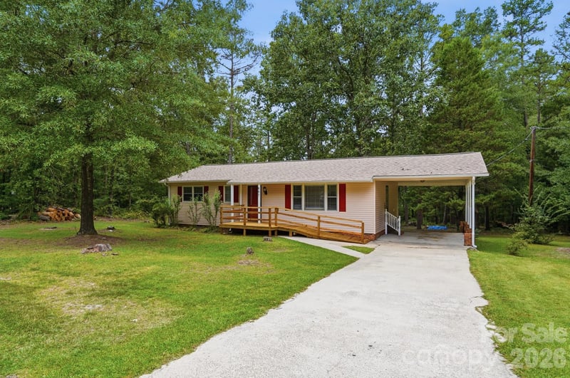 897 Community Lane, Lancaster, SC - 2 beds, 1.5 baths, 1,109 sqft - $179,000