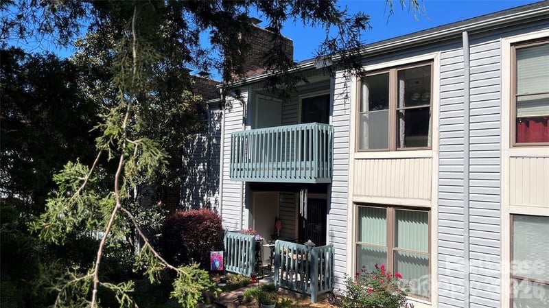 11171 Harrowfield Road, Charlotte, NC - 1 bed, 1 bath, 750 sqft - $1,200