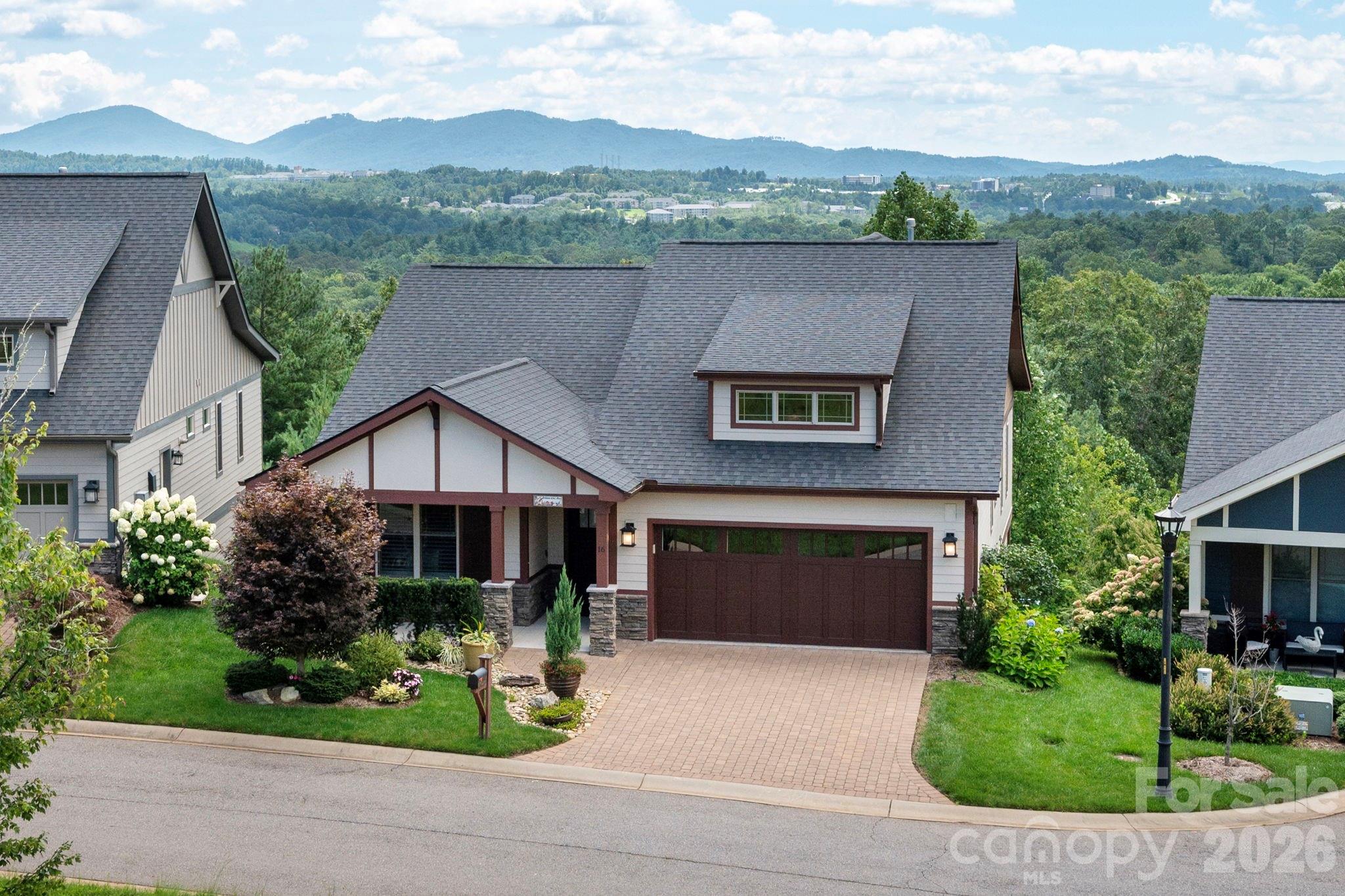 16 Britton Knoll Pass, Arden, NC. property listing photo