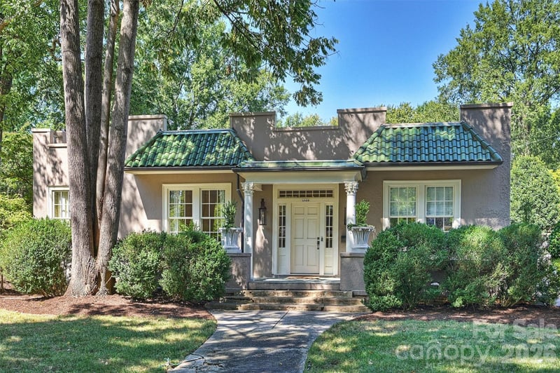 1820 Dilworth Road E, Charlotte, NC - 3 beds, 2 baths, 2,794 sqft - $1,785,000