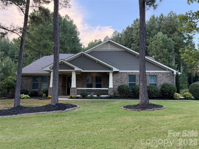150 Belfry Loop, Mooresville, NC - 4 beds, 3 baths, 3,100 sqft - $774,900