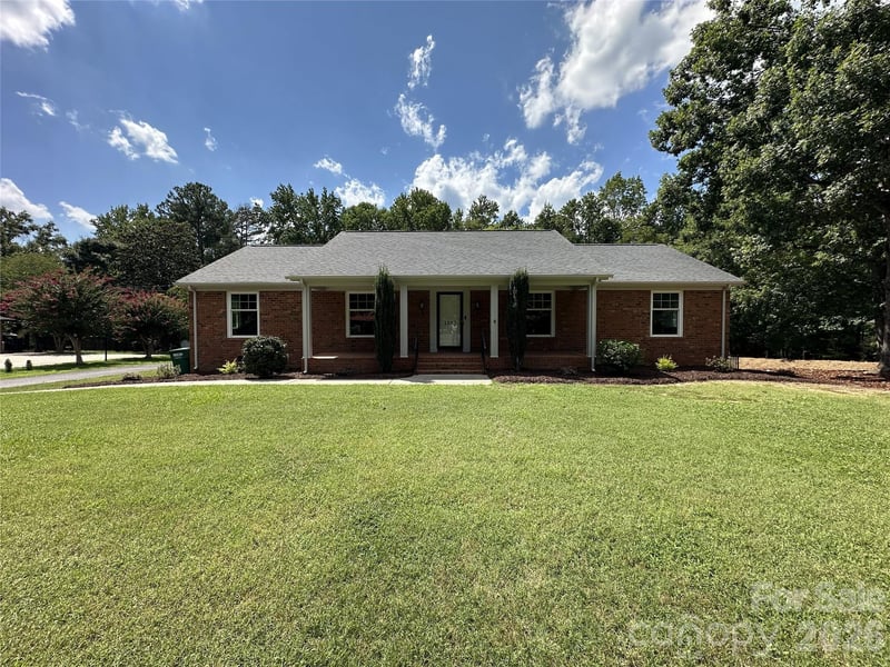 1507 Hyman Drive, Albemarle, NC - 5 beds, 4 baths, 3,462 sqft - $489,000