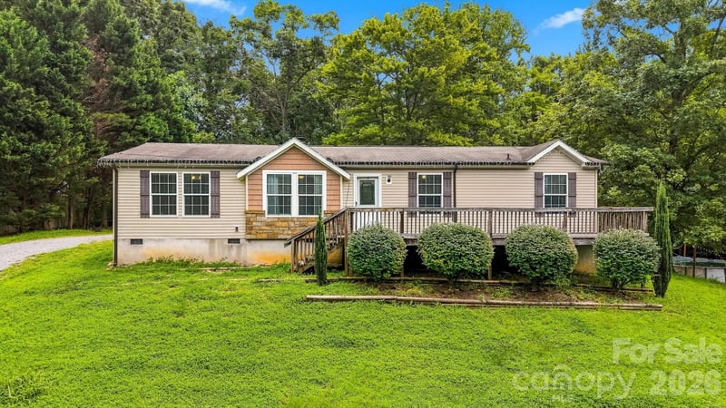 2093 Conley Bumgarner Road, Morganton, NC - 3 beds, 2 baths, 1,512 sqft - $215,000