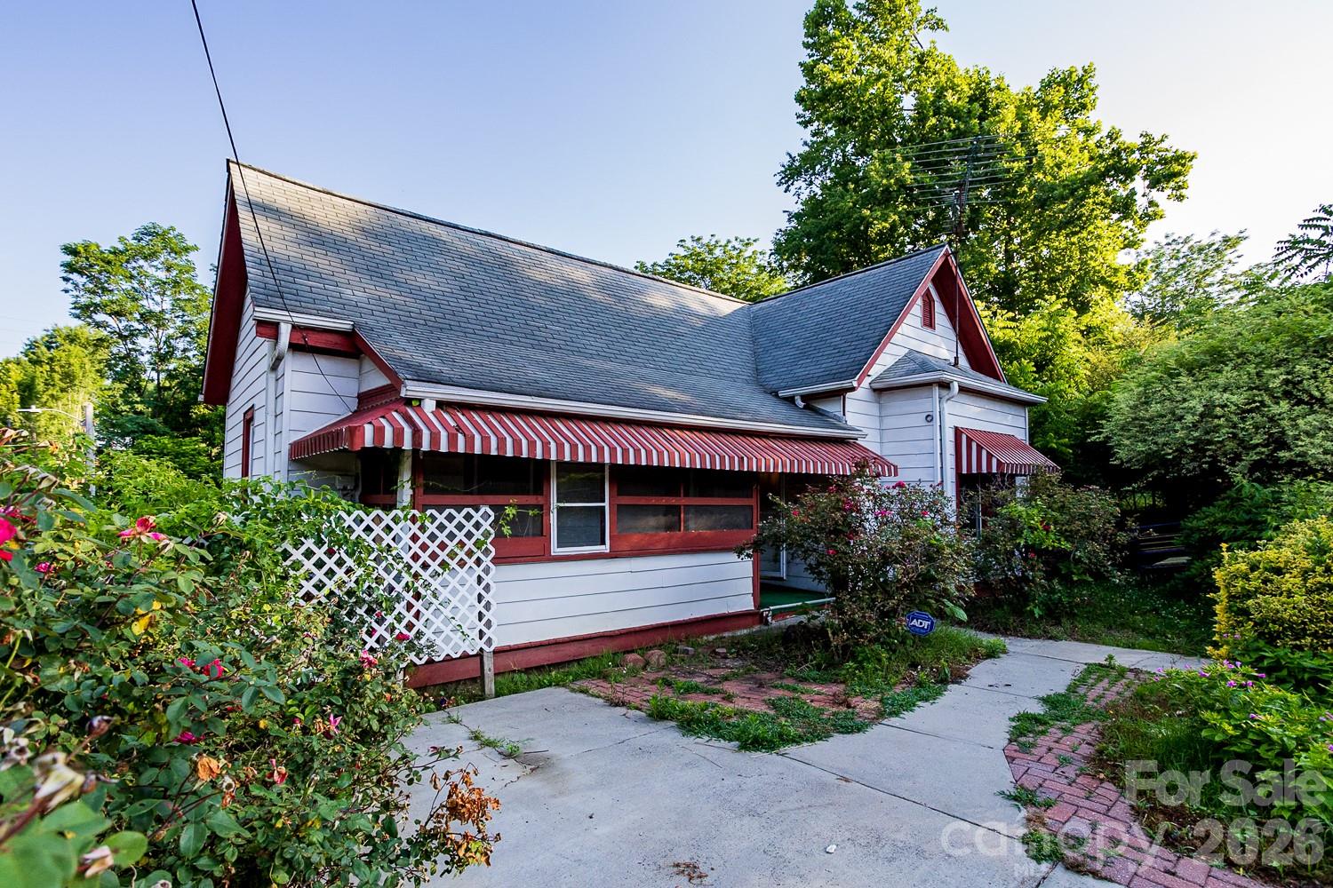 91 Clingman Avenue, Asheville, NC. property listing photo