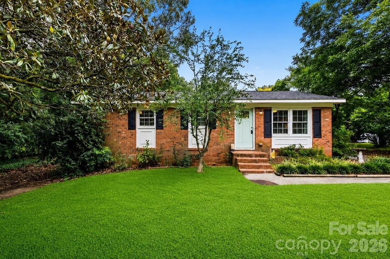 205 E Phifer Street, Marshville, NC - 3 beds, 1 bath, 1,025 sqft - $225,000