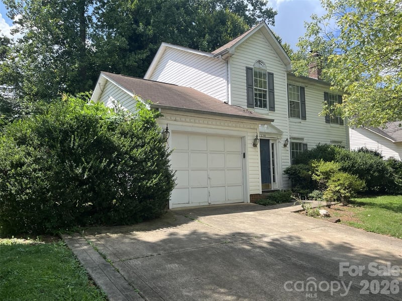 5326 Groveton Court, Charlotte, NC - 3 beds, 2.5 baths, 1,668 sqft - $280,000