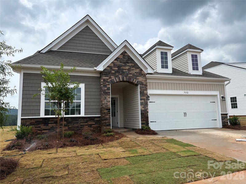 7152 Juneberry Way, Maiden, NC - 3 beds, 2 baths, 1,872 sqft - $365,000