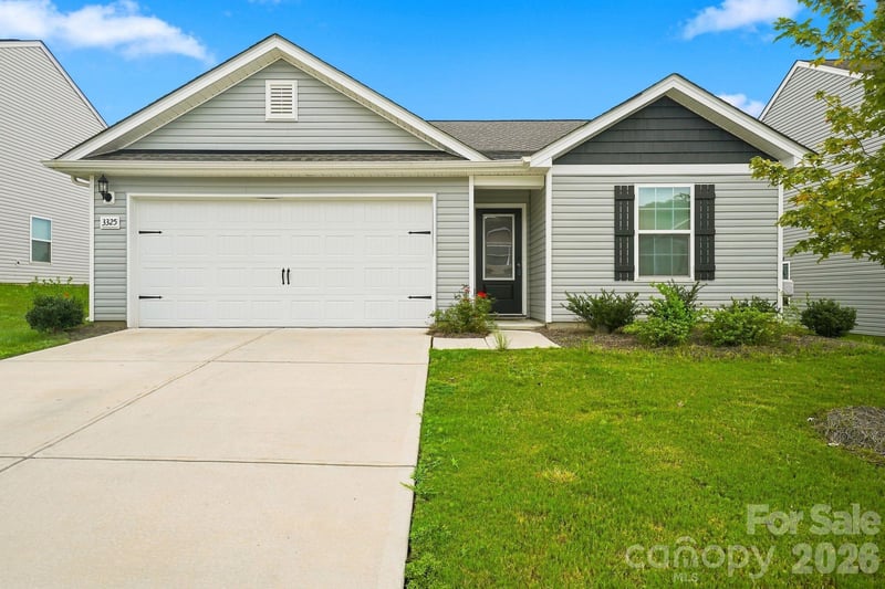 3325 Brighton Drive, Gastonia, NC - 3 beds, 2 baths, 1,223 sqft - $305,000