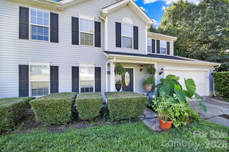1414 Harland Street, Charlotte, NC - 4 beds, 2.5 baths, 2,081 sqft - $299,999