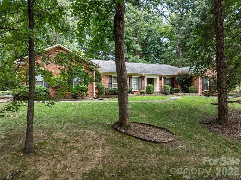 4223 Denbigh Drive, Charlotte, NC - 4 beds, 2.5 baths, 3,475 sqft - $2,000,000