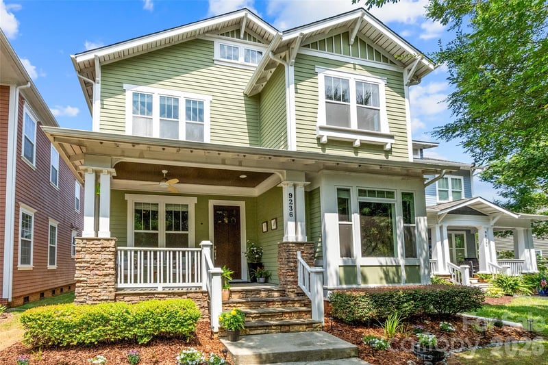 9236 Creekside Park Road, Charlotte, NC - 4 beds, 2.5 baths, 2,785 sqft - $720,000