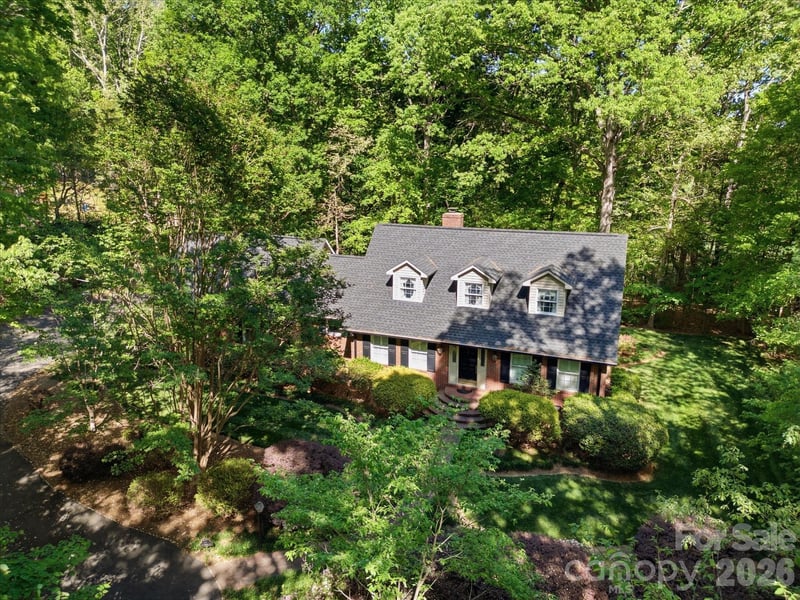 8407 Pompano Road, Harrisburg, NC - 3 beds, 3.5 baths, 2,248 sqft - $600,000