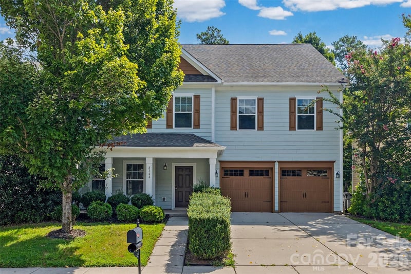 2166 Bluebell Way, Tega Cay, SC - 5 beds, 3.5 baths, 3,947 sqft - $639,900