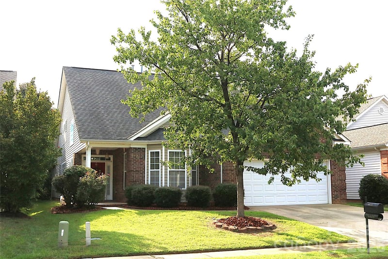 4409 Squirrel Trail Lane, Charlotte, NC - 4 beds, 3 baths, 3,318 sqft - $575,000