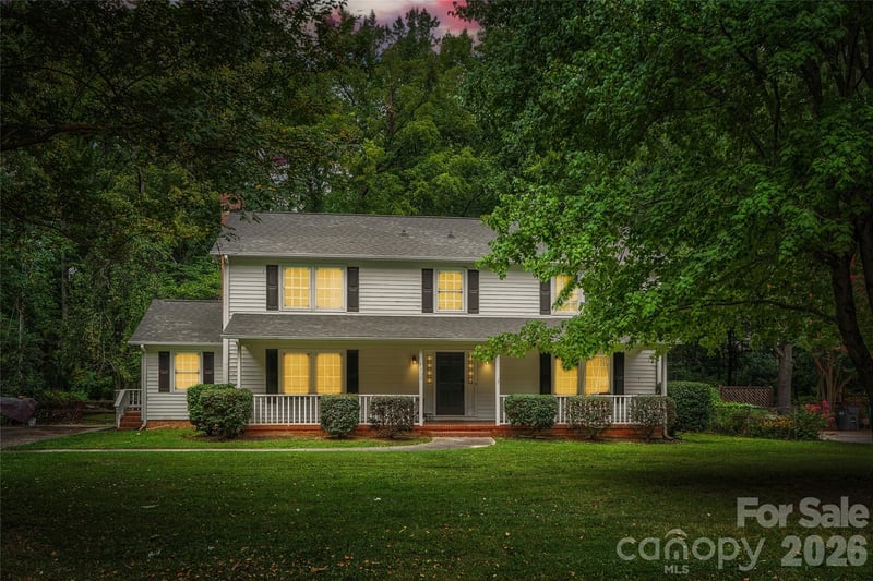 7309 Leesburg Road, Charlotte, NC - 4 beds, 2.5 baths, 2,297 sqft - $400,000