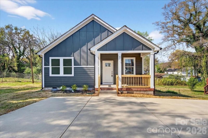 811 Craig Place, Shelby, NC - 3 beds, 2 baths, 1,095 sqft - $215,000