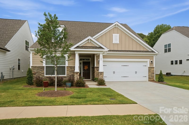 109 N Dunlavin Way, Mooresville, NC - 4 beds, 3 baths, 2,763 sqft - $575,000