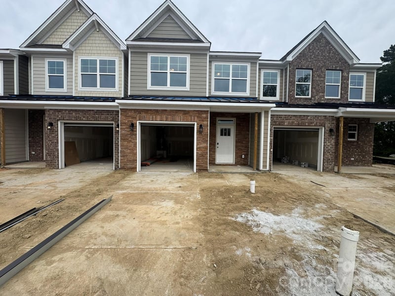 4308 Black Court, Harrisburg, NC - 3 beds, 2.5 baths, 1,729 sqft - $376,990
