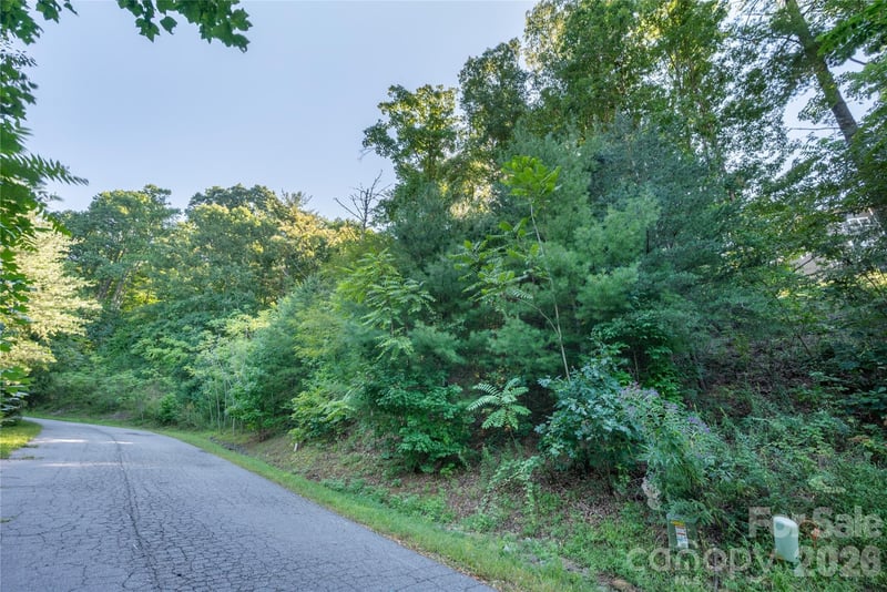 70 Hawtree Court, Weaverville, NC -  - $109,900