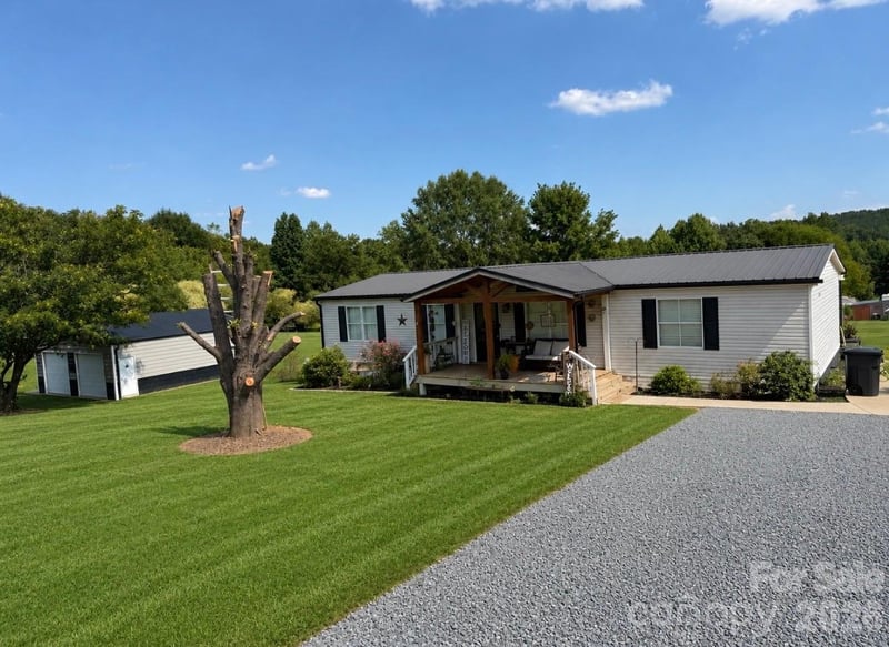 26434 Wayne Drive, Albemarle, NC - 3 beds, 2 baths, 1,512 sqft - $315,000