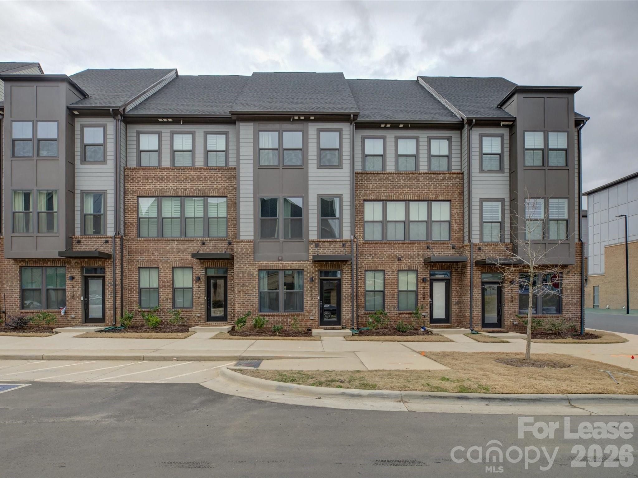 6112 Station Crossing Ave, Charlotte, NC 28217. property listing photo