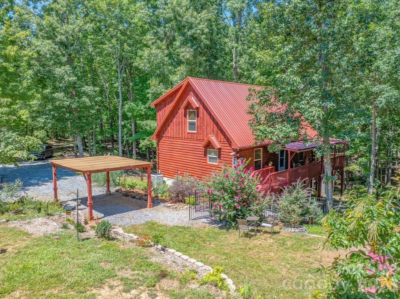 257 Adirondack Trail Apt 180, Nebo, NC - 3 beds, 3 baths, 2,086 sqft - $599,000