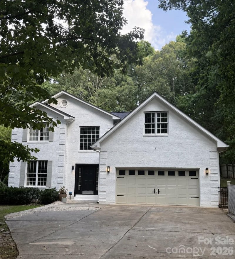 9434 Valley Road, Charlotte, NC - 4 beds, 3 baths, 2,890 sqft - $900,000