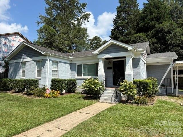 1323 Carolyn Drive, Charlotte, NC - 3 beds, 2 baths, 1,245 sqft - $590,000