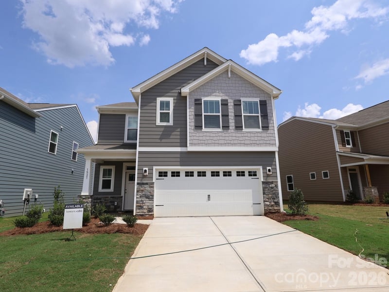 1521 Kate Cecil Way, York, SC - 4 beds, 3.5 baths, 2,399 sqft - $325,000