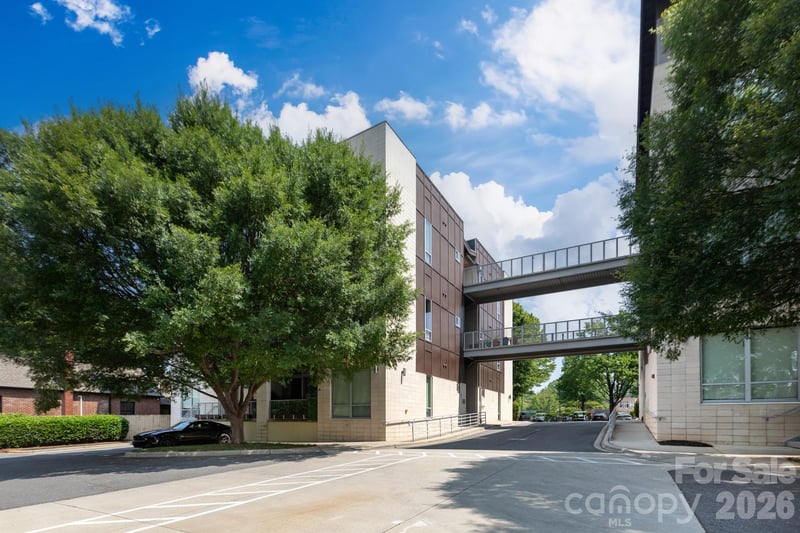 2116 Mcclintock Road Apt 122, Charlotte, NC - 1 bed, 1 bath, 747 sqft - $319,500
